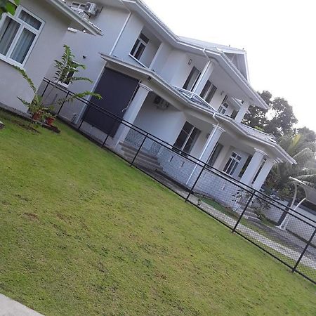 Maison Cattleya Selfcatering Apartment 安塞罗亚莱 外观 照片