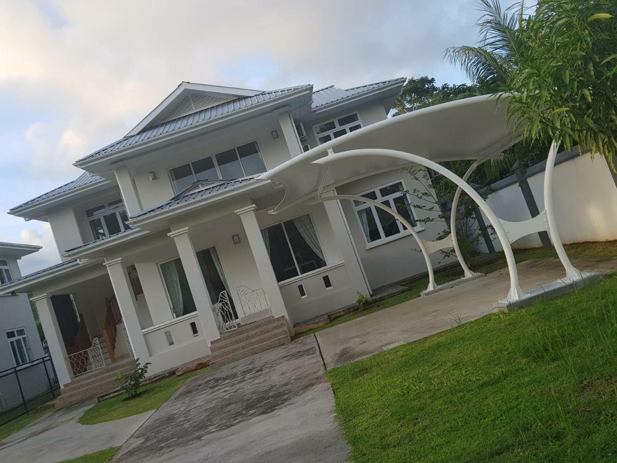 Maison Cattleya Selfcatering Apartment 安塞罗亚莱 外观 照片
