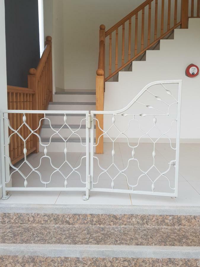 Maison Cattleya Selfcatering Apartment 安塞罗亚莱 外观 照片