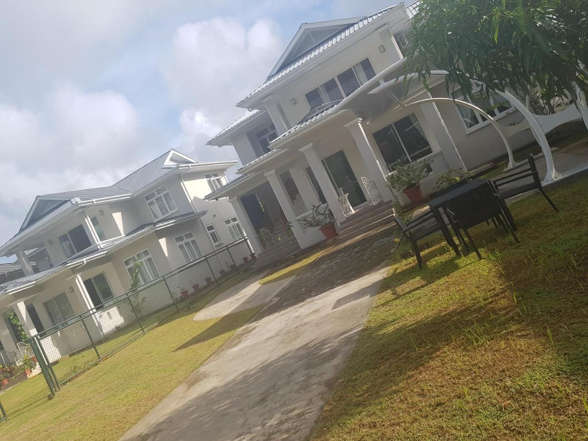 Maison Cattleya Selfcatering Apartment 安塞罗亚莱 外观 照片