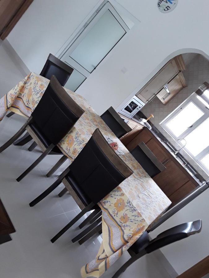 Maison Cattleya Selfcatering Apartment 安塞罗亚莱 外观 照片