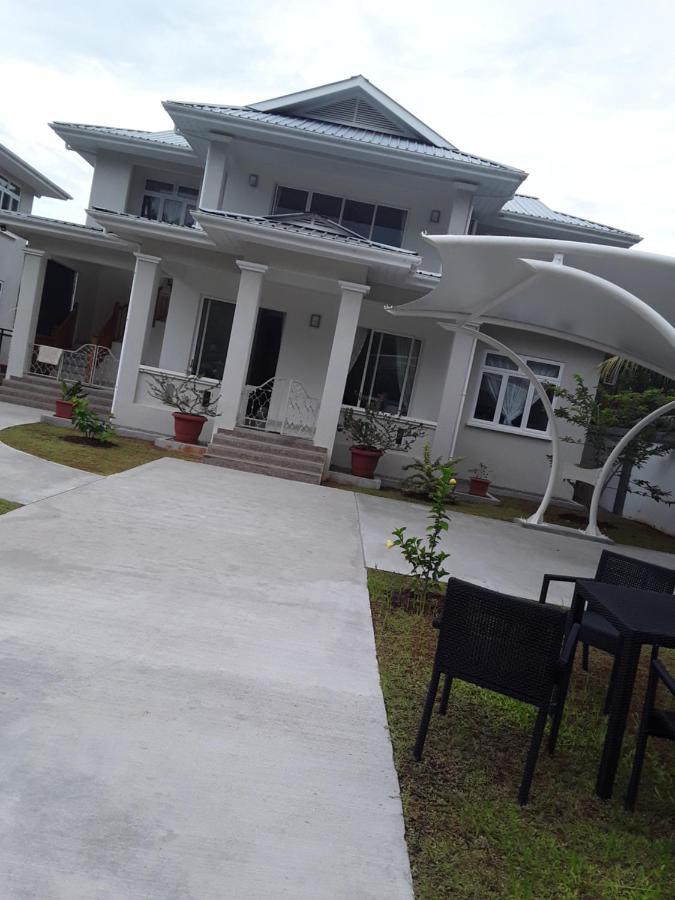 Maison Cattleya Selfcatering Apartment 安塞罗亚莱 外观 照片